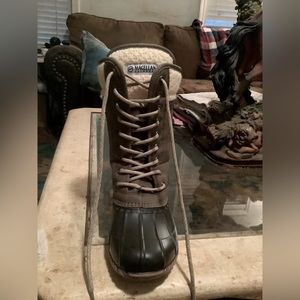 Duck Boots (BRAND NEW)